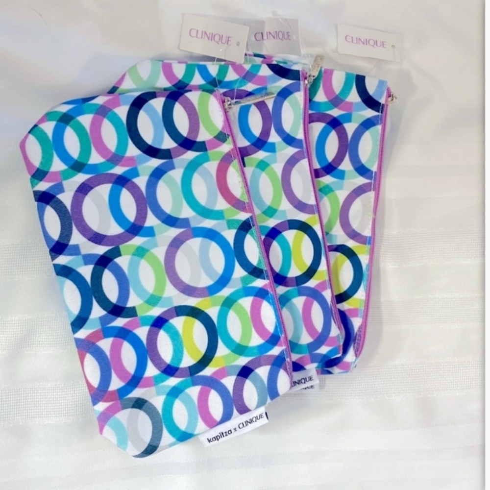 CLINIQUE Cosmetic Bag Rings of Unity Mod 70's Print NEW - Picture 3 of 5
